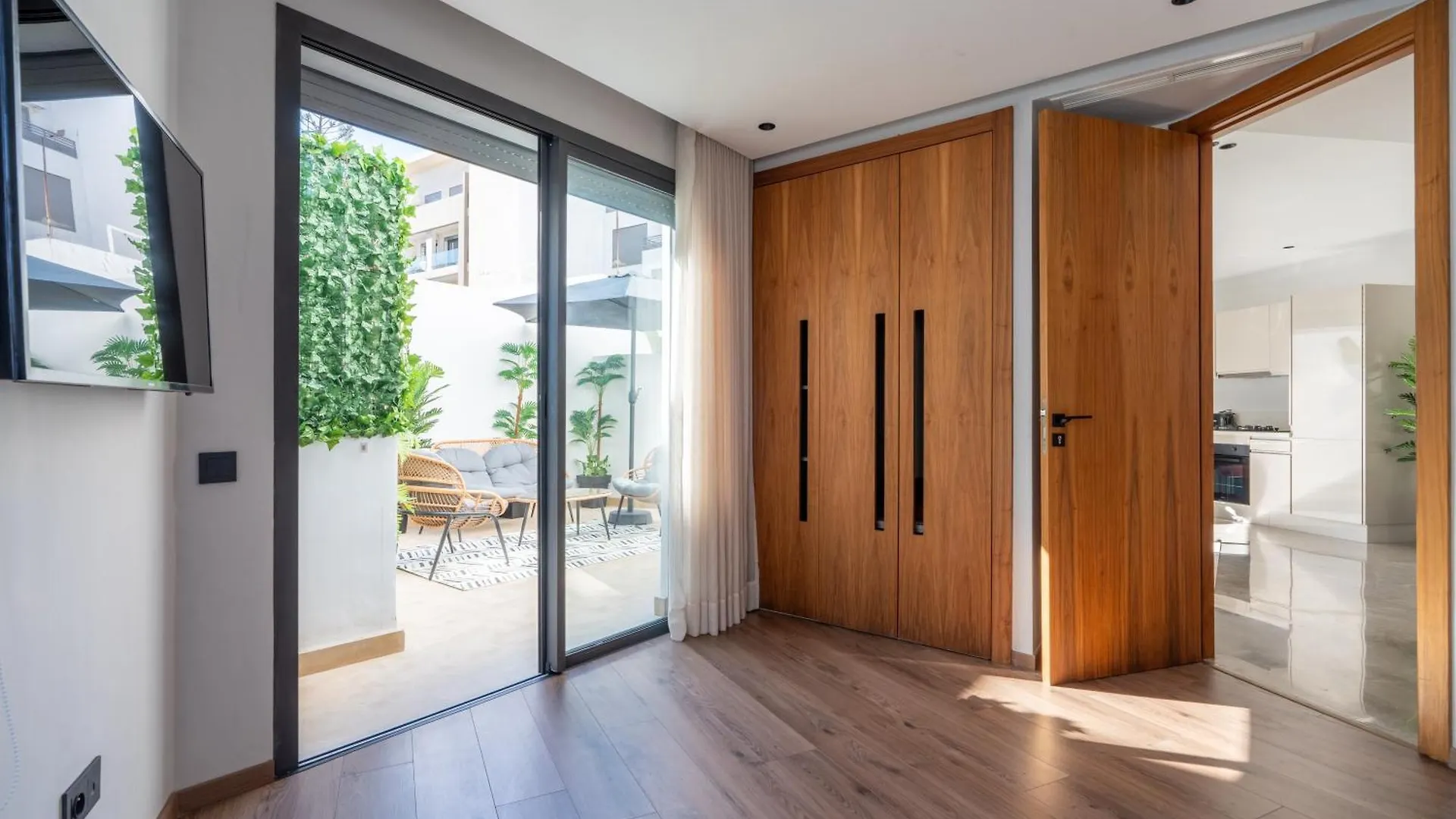 Apartment Studio With Terrace & Parking Maarif Princesses Casablanca Morocco